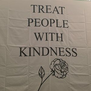 Meet your Posher, Katelyn